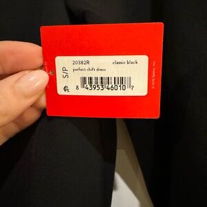 Spanx NWT sz small “perfect shift dress” in classic black
